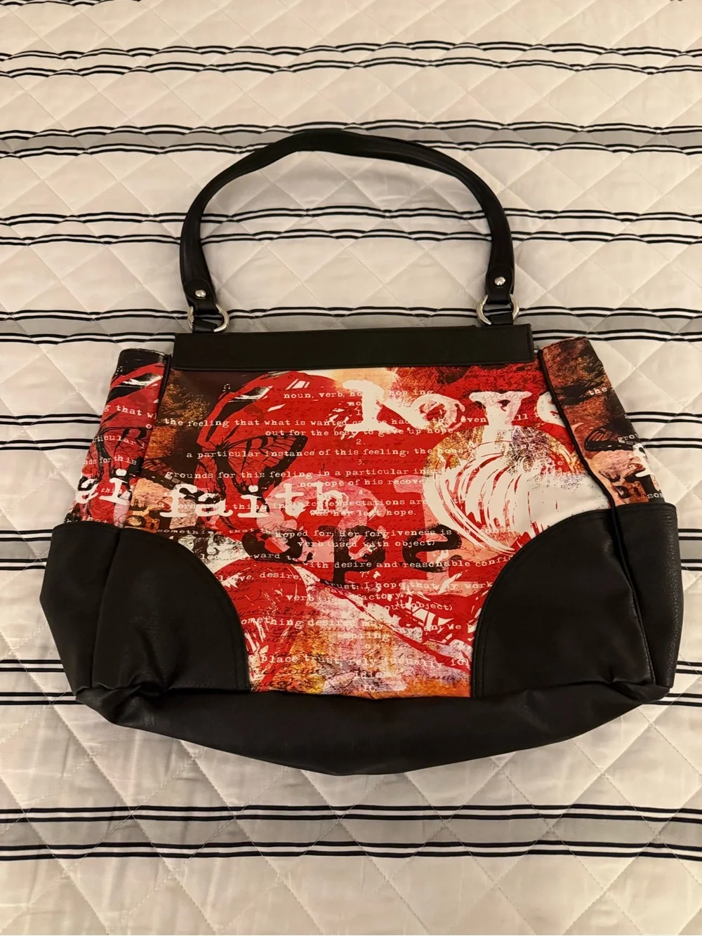 Miche Classic Hope Faith Large Purse Magnetic Closure EUC Designer Versatile